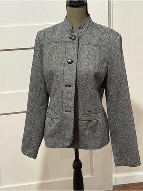 Apt. 9 Gray Stand Collar polyester lined fake front pockets, size 10 Blazer
